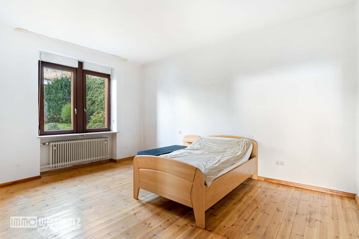 Schlafzimmer EG