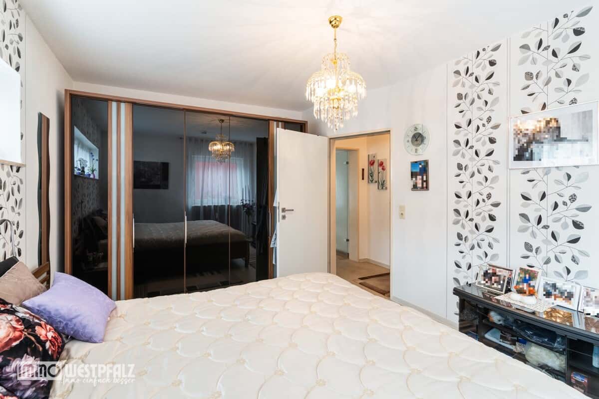 Schlafzimmer 2