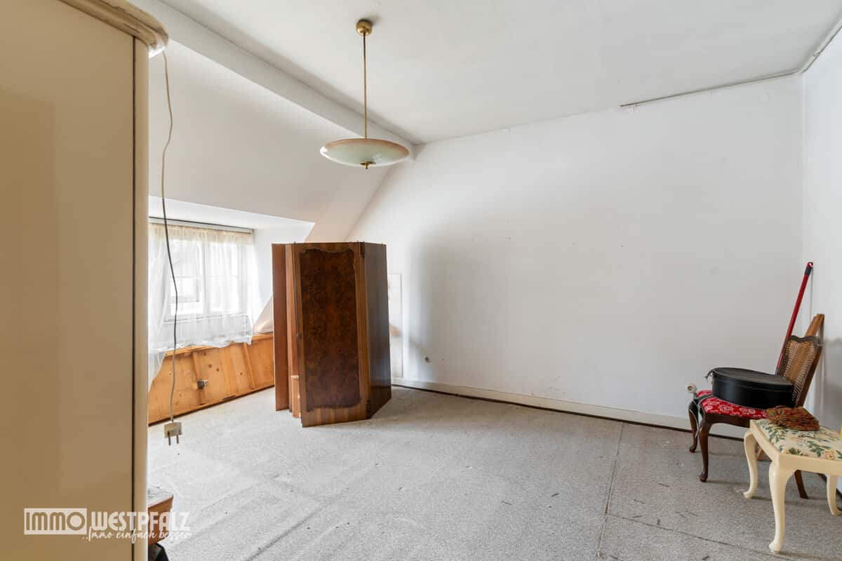 Schlafzimmer DG