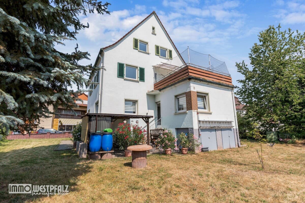 einfamilienhaus-thaleischweiler-froeschen-aussenansicht-rueckseite