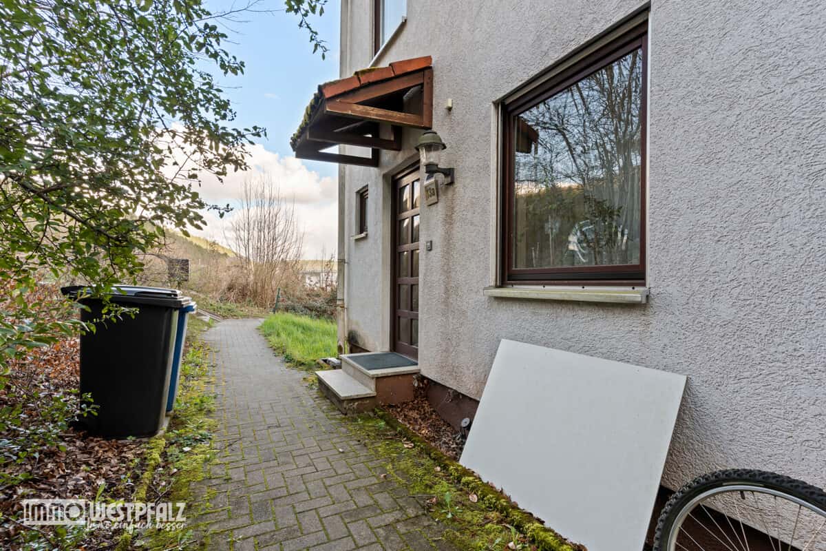 Aussenansicht Eingangsbereich
